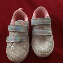 Little Girls Sparkly Shoes