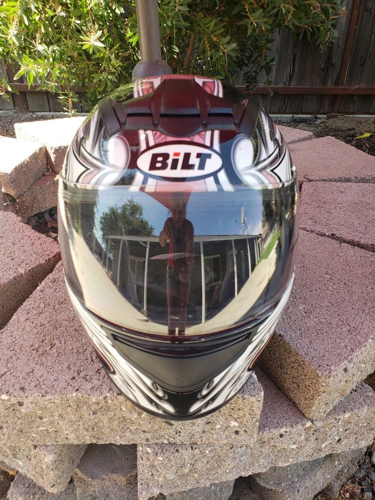 Bilt Helmet
