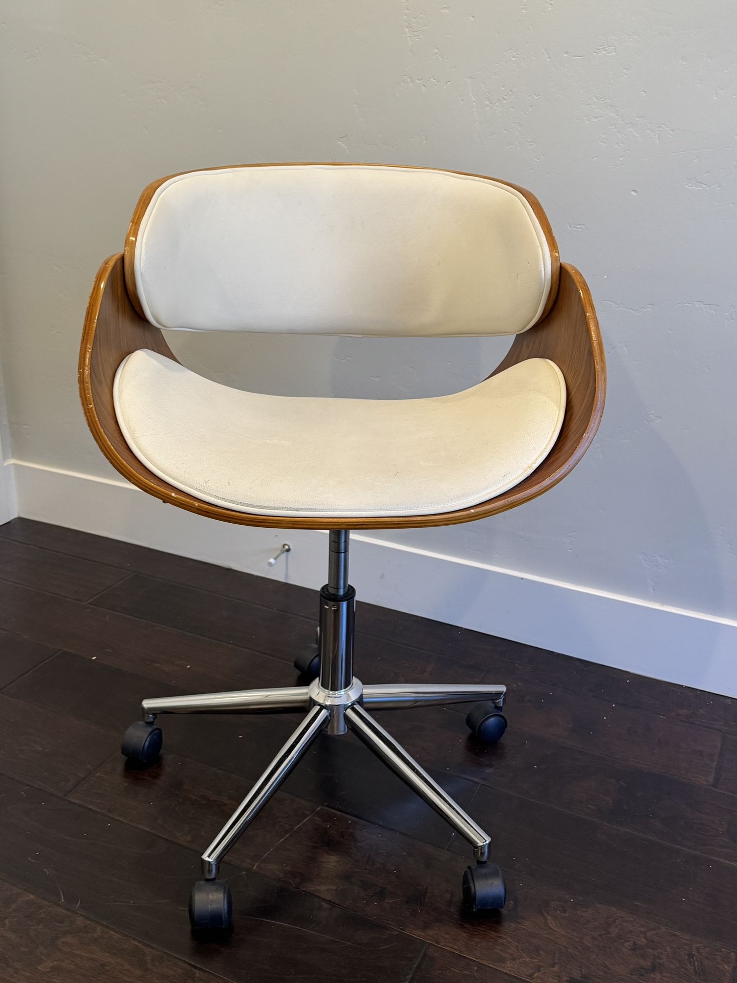 Mcm Style Office Chair 
