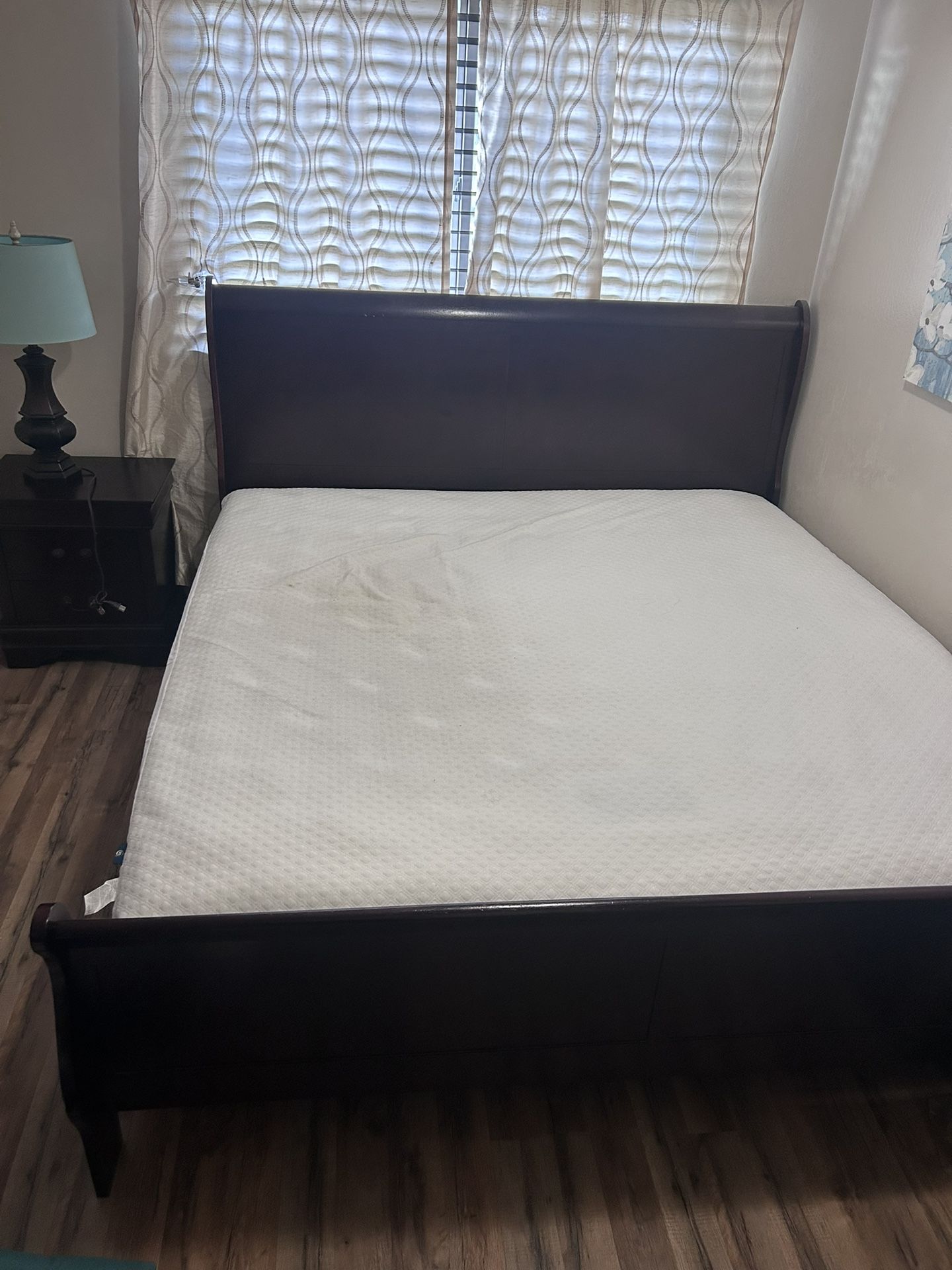 King Bedroom Set Dark Brown