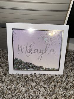 Glamlite x Mikayla Eyeshadow Palette