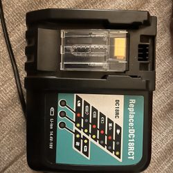 Battery Charger Makita 