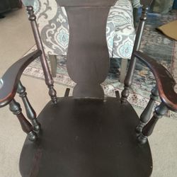 Early 1900's ANTIQUE ROCKING CHAIR