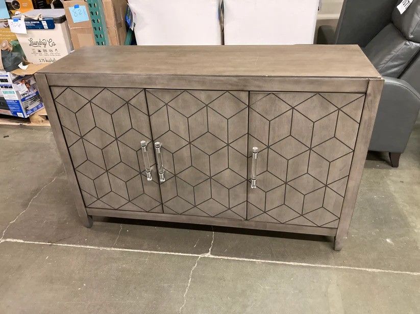 Costco Tresanti Jayden 52" Accent Console Retail 849 for Sale in