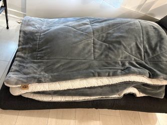 UGG king size comforter