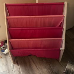 Kids Bookshelf