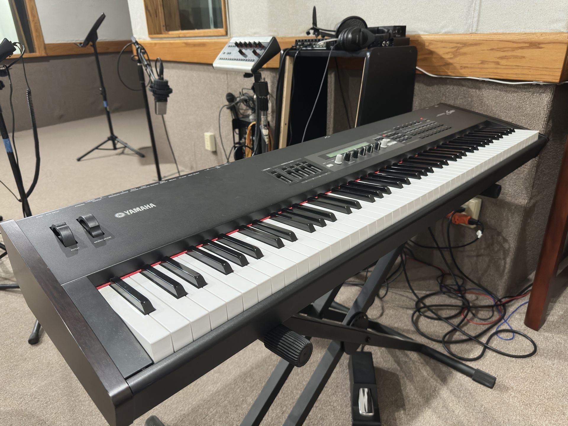 Yamaha S80 Keyboard 