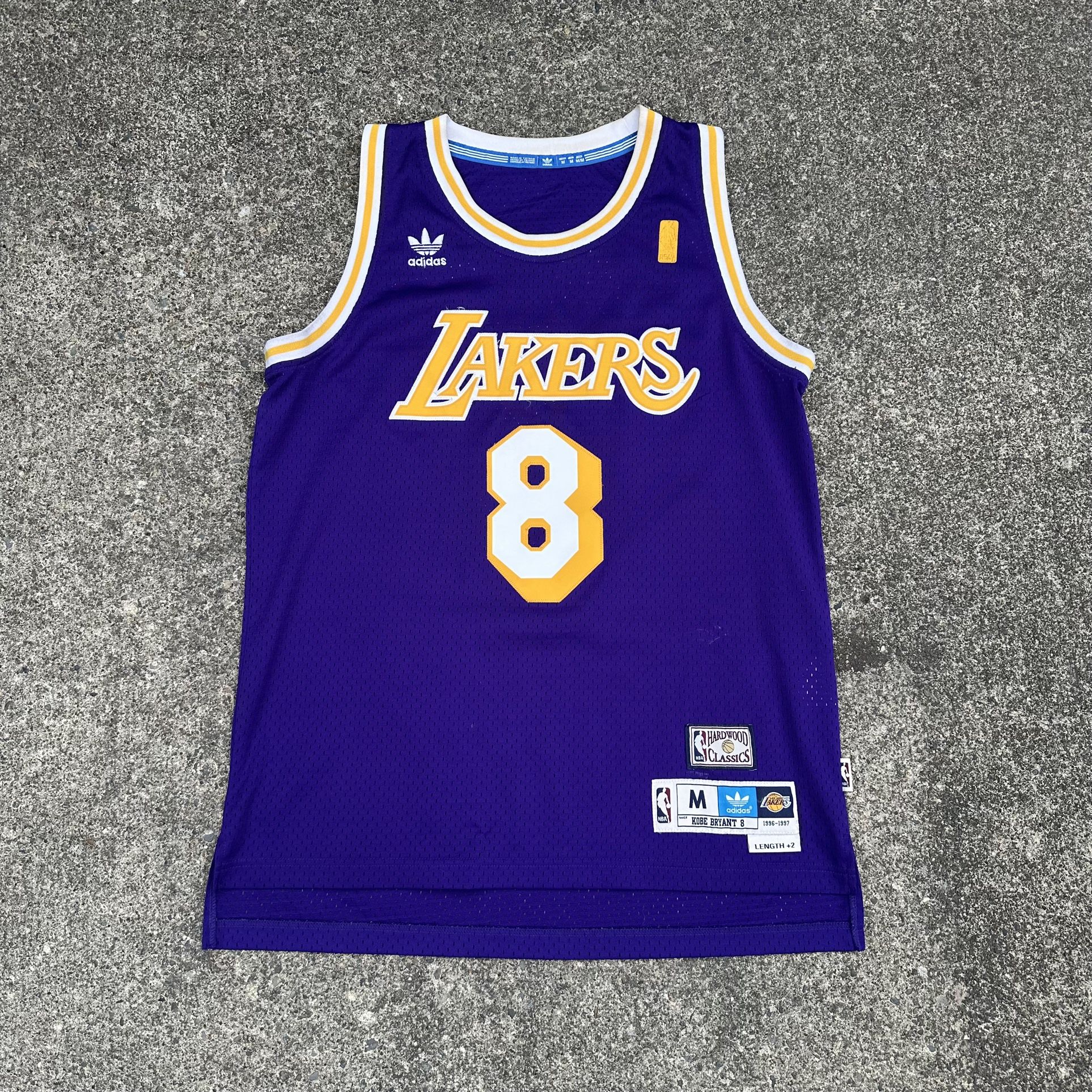Vintage Kobe Bryant Adidas LA Lakers #8 1996-97 Swingman Jersey Purple Medium