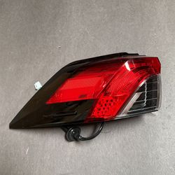 LH Toyota RAV4 2019-2023 LED Tail Light Lamp Brake Outer Driver Side 