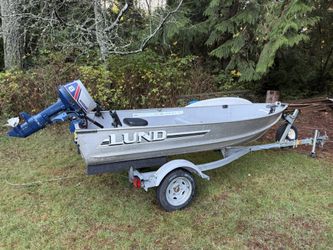 Lund WC-12 Fishing Boat & 8hp Nissan Outboard