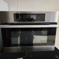 Miele Built In Microwave Oven 