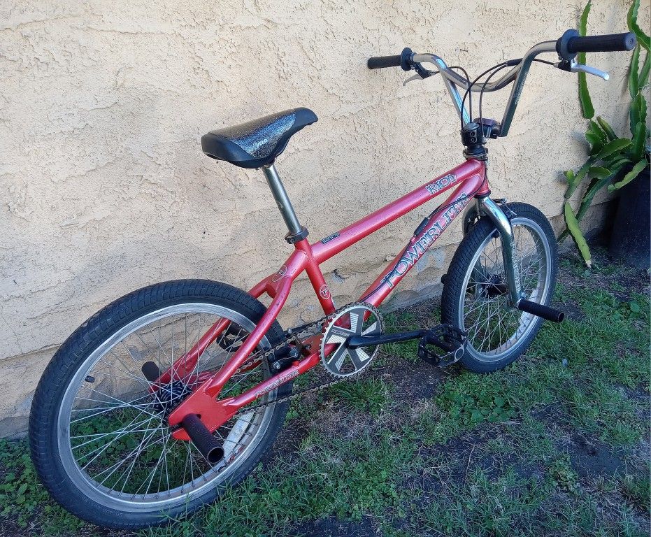20 INCH POWERLITE GT RIOT CRMO FREESTYLE BMX BICYCLE - READY TO RIDE!