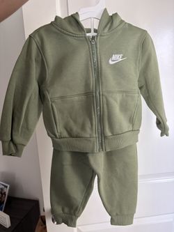 Olive Green Nike Set 2T