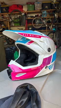 Fly Racing Kinetic Drift moto helmet - Youth Small (ys)