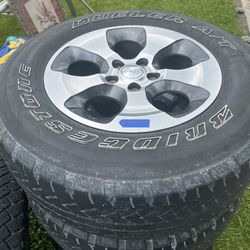 JEEP WRANGLER WHEELS AND TIRES