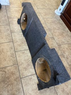 2 12” Subwoofer Box