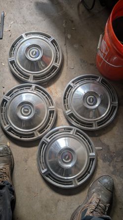 1968 Chevelle Hub Caps