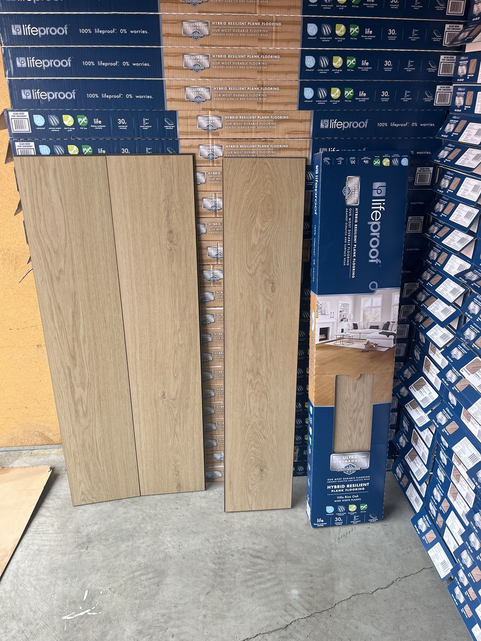 Lifeproof Villa Rica Oak 9.44 in W × 47.64 in L Waterproof Hybrid Resilient Flooring