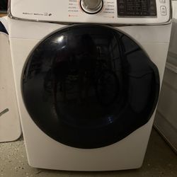 Samsung Electric Clothes dryer (will Deliver) 