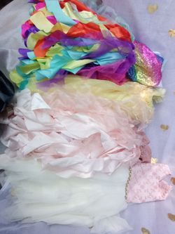Large Lot Of Girls 3-4T clothing $60