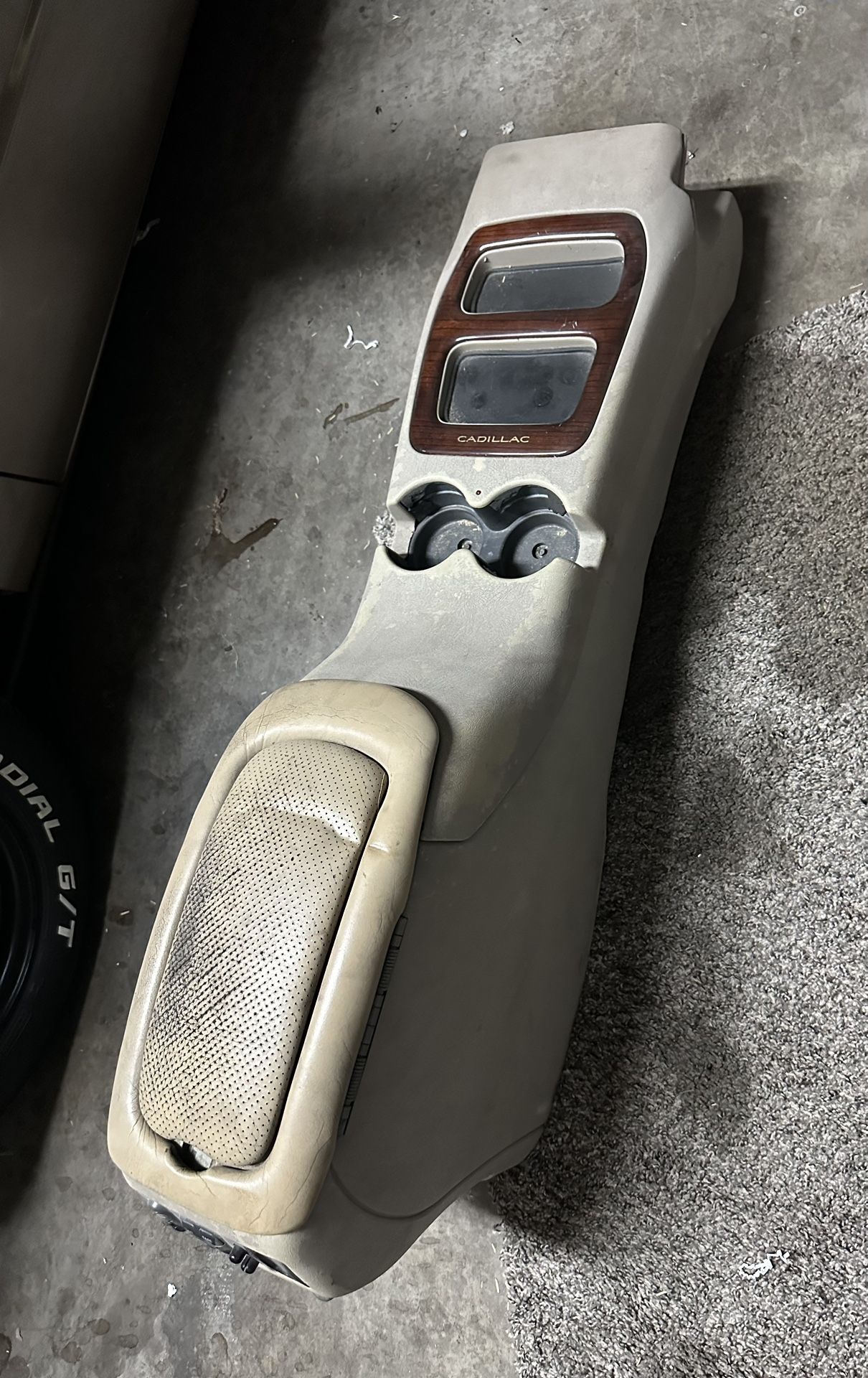 Obs Escalade Center Console