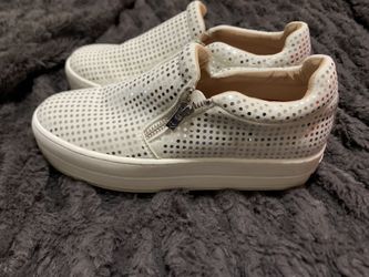 Skechers Women’s Size 6.5