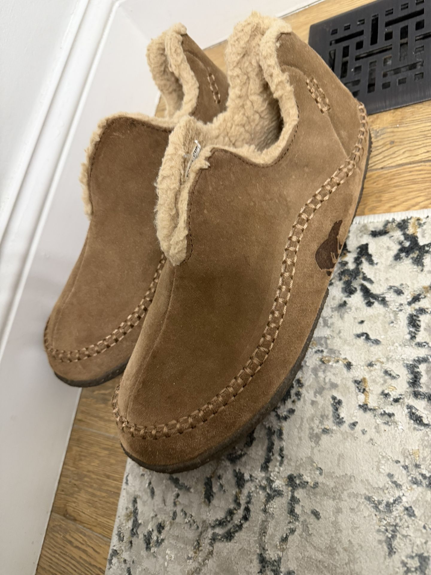 Sorel Manawan Brown Leather Slip On Moccasin Slipper Size 13