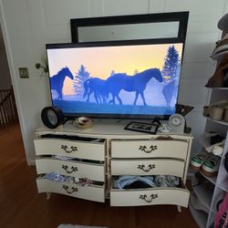 55 Inch Hisense Smart Tv 