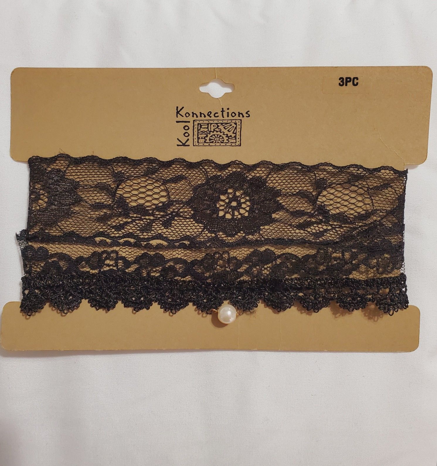 Lace Choker