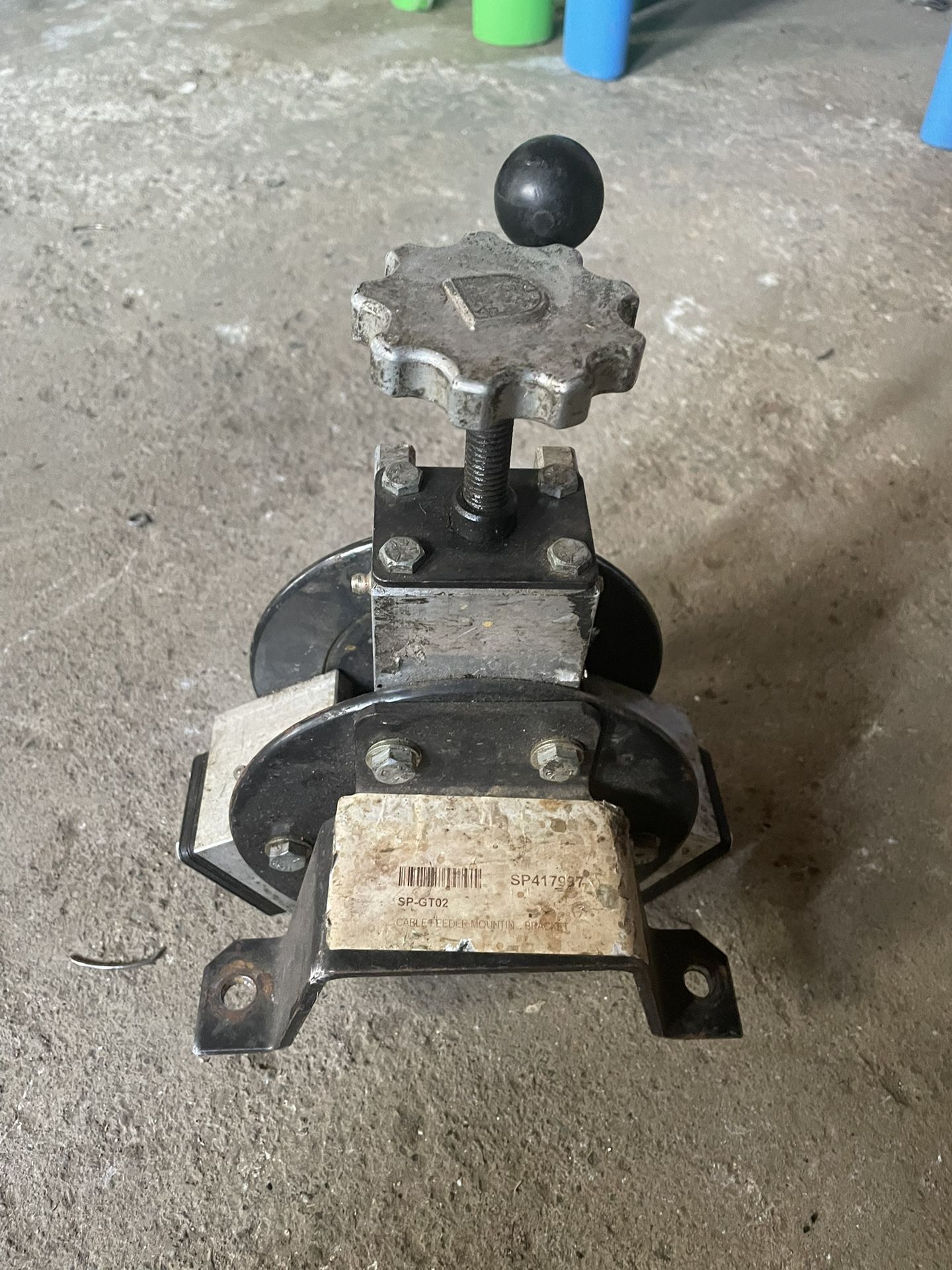 Gorlitz  Power Cable Feeders