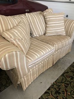 2 love seats.