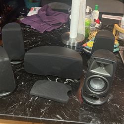 Klipsch Quartette  3 5.0 Surrender System Speakers