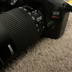 Canon T6 DSLR