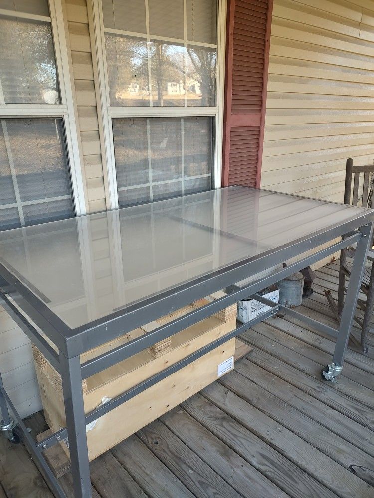 Metal Table w/Casters 60"x34"x38"