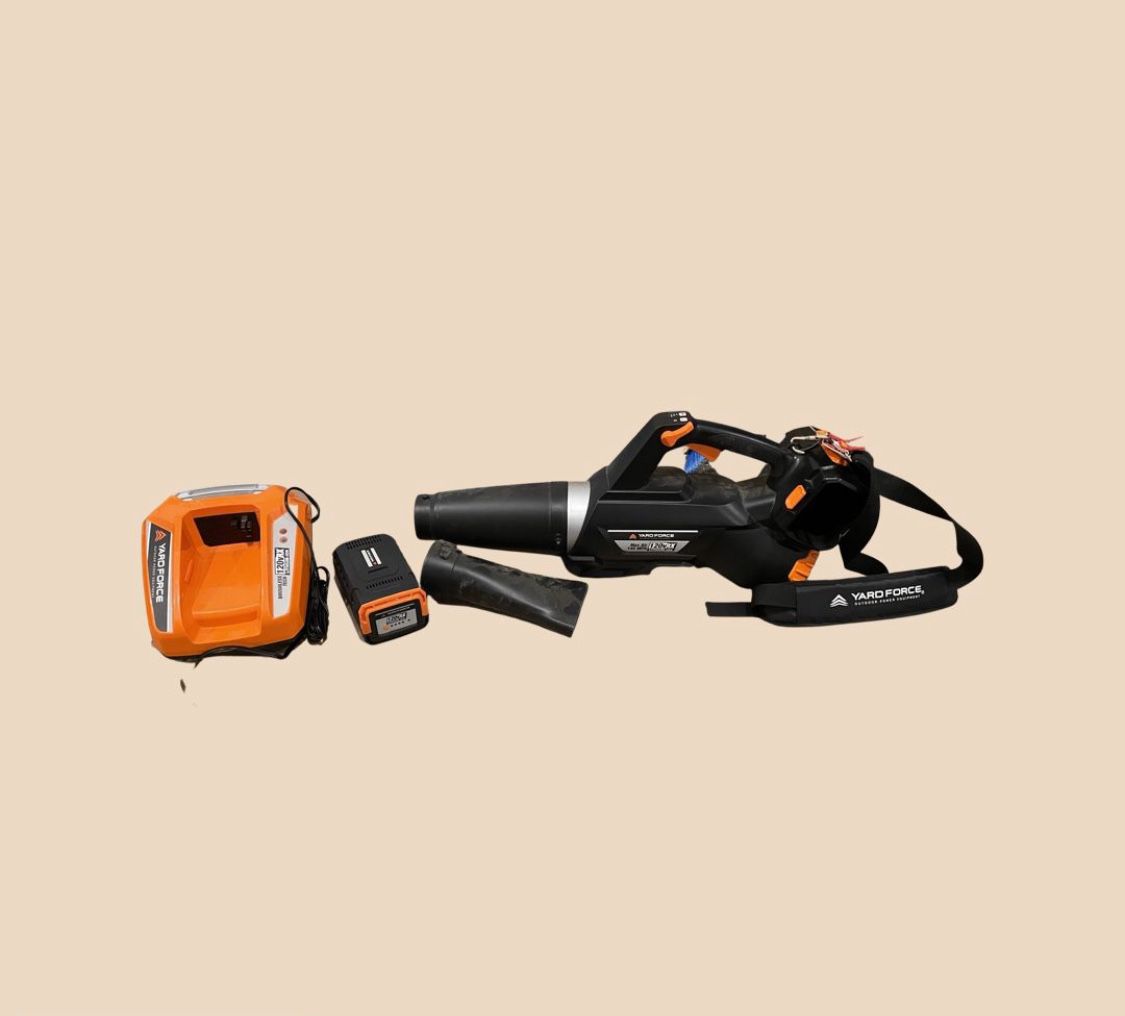 Leaf Blower Yard Force 120v Battery Cordless Blower & One 2.5AH 120V Battery With Fast Charger
