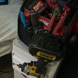 Electricians Bundle.    Milwaukee Dewalt Etc
