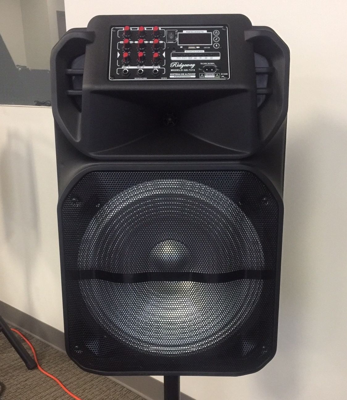 Bluetooth Speaker/rechargeable/15 Inch/fm/aux/USB Slot/SD Port/microphone Included/karaoke Speaker/huge Variety/new!!