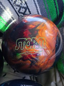 $75 2 Storm Bowling Balls