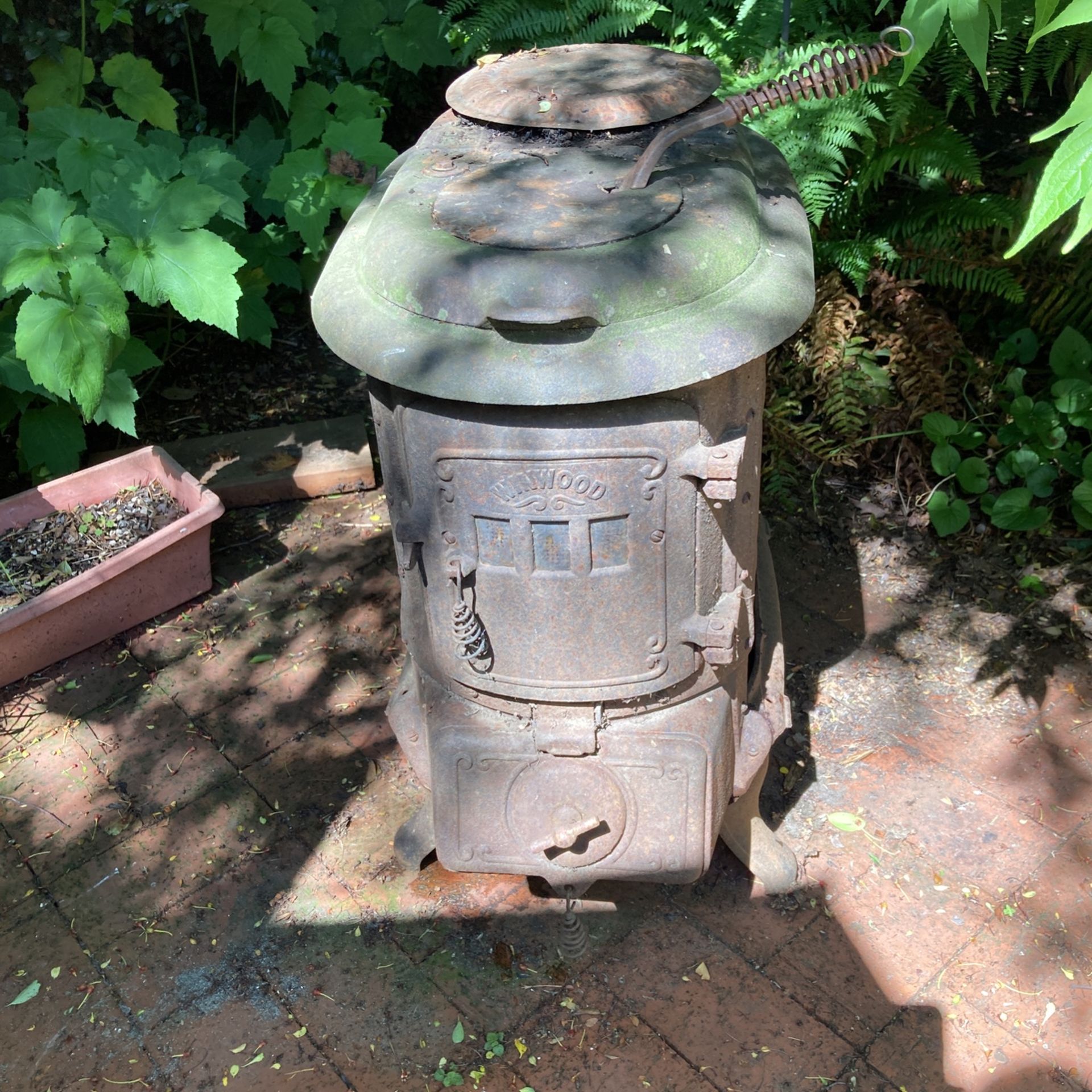 Antique Winwood sheepherders camp stove