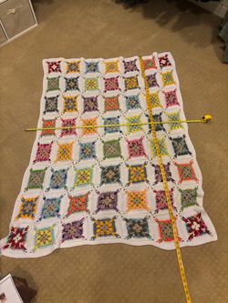 White multicolor Vintage Handmade Crochet Granny Square Blanket Afghan Throw