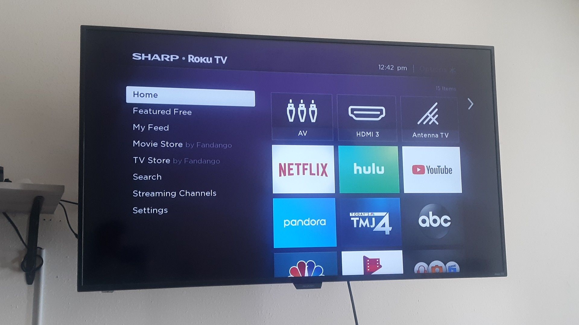 50" sharp roku tv.