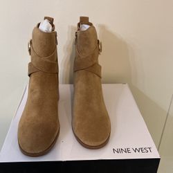 Boots Nine West