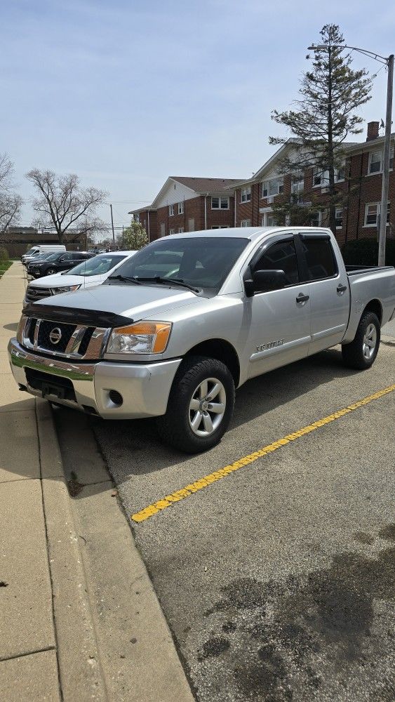 2011 Nissan Titan