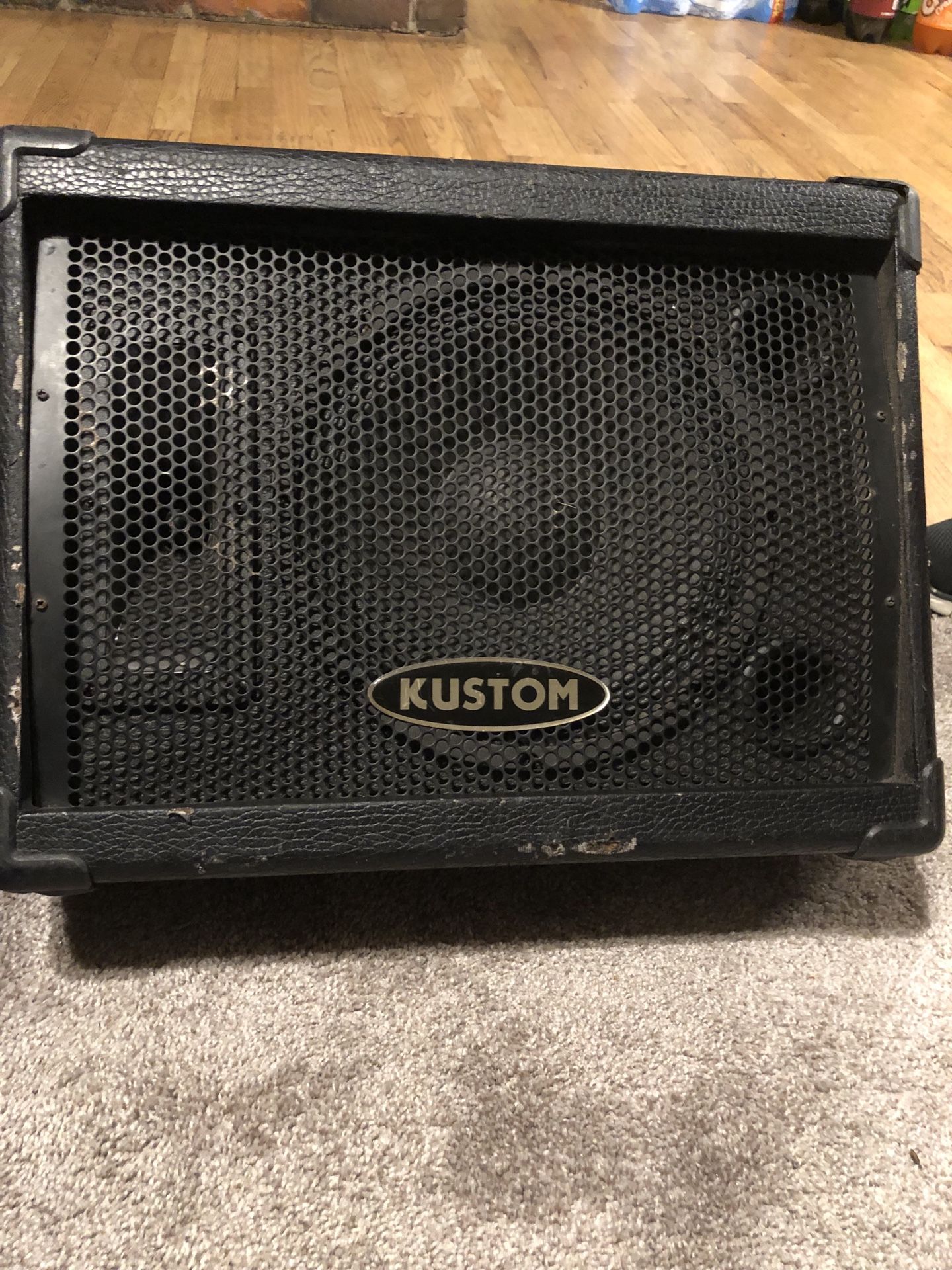 Kustom monitor