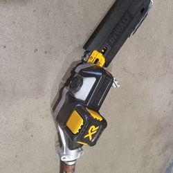 DeWalt 20V Max Cordless Brushless polesaw Tool-Only