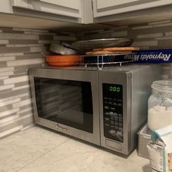 Magic Chef Microwave 