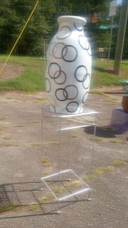 New floor vase
