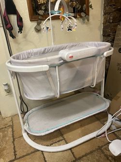 Fisher Price Bedside Bassinet 