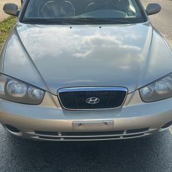 Hyundai Elantra 2003 (120 k Miles) 