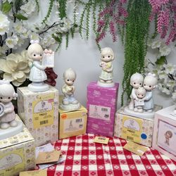 Precious Moments Figurines – Set of 6 – With Original Boxes